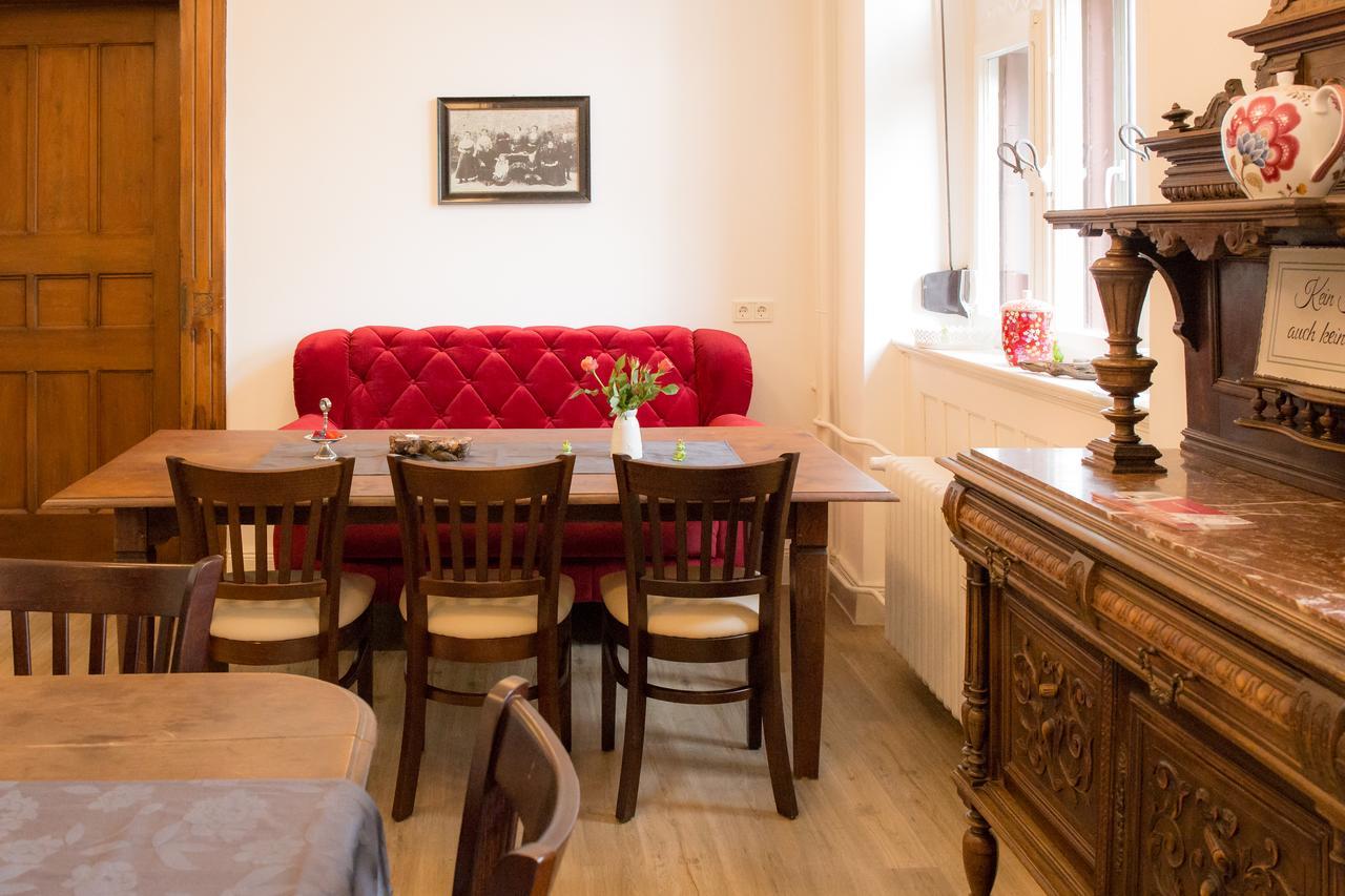 Altes Amtsgericht Oppenheim Hotel Ngoại thất bức ảnh
